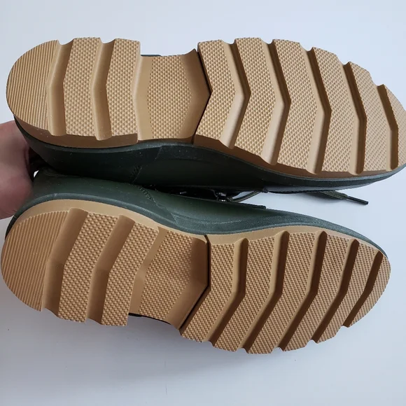 Torrid Olive Cold Weather Bootie Size 10 - Picture 7 of 9